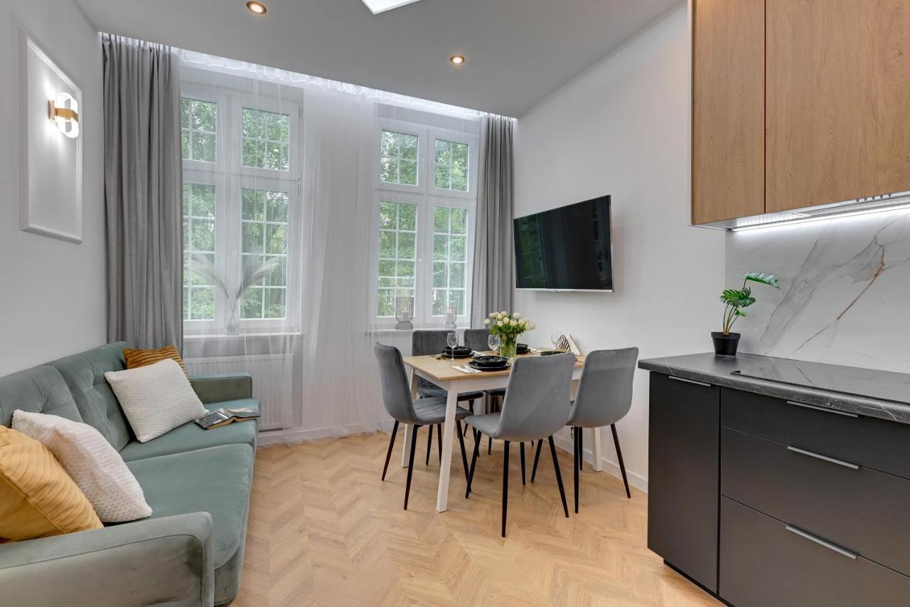 Ideal Apartments Przy Zurawiu Gdansk Exterior photo